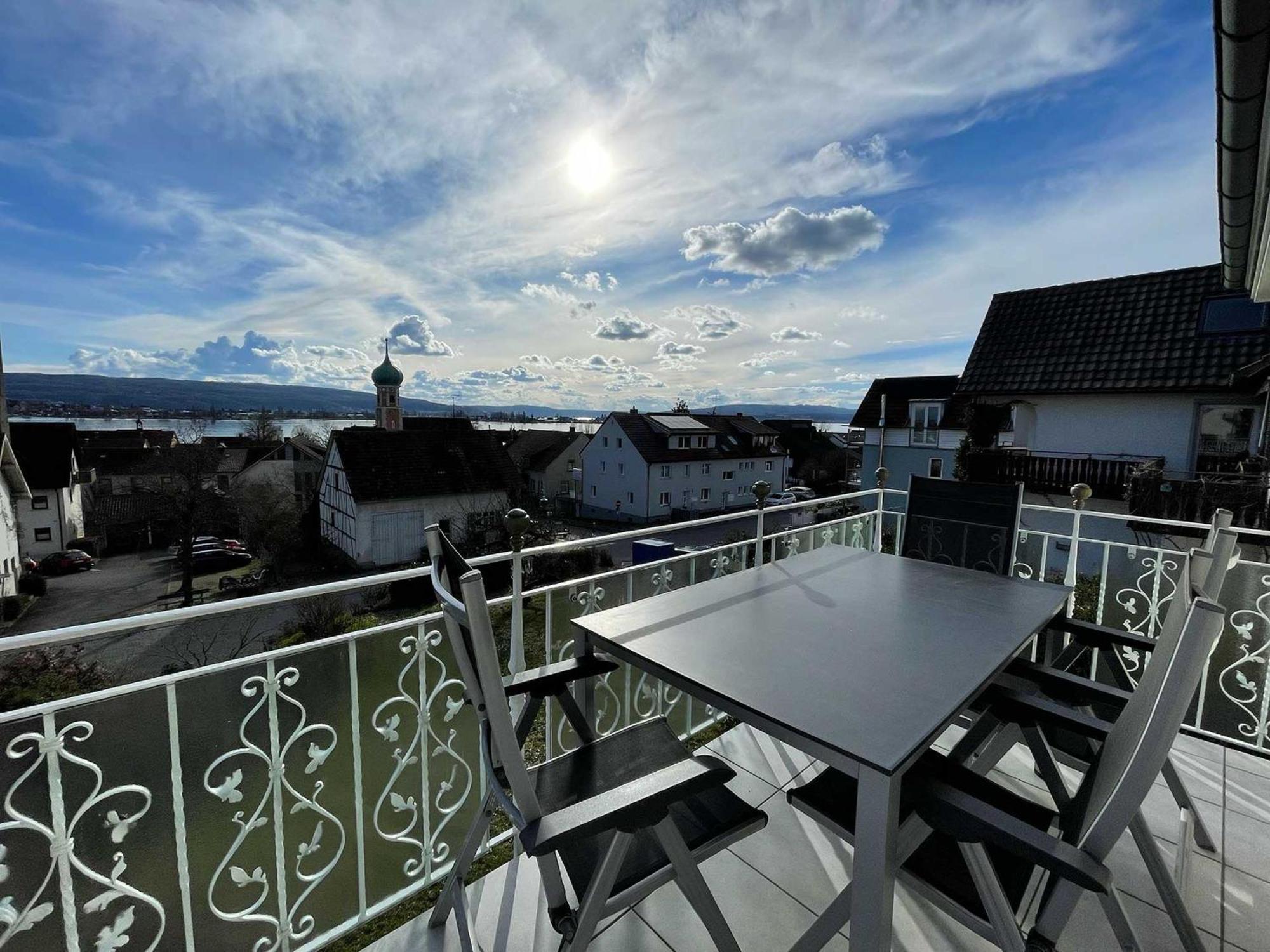 Ferienwohnung Bodenseeblick Allensbach Exterior foto